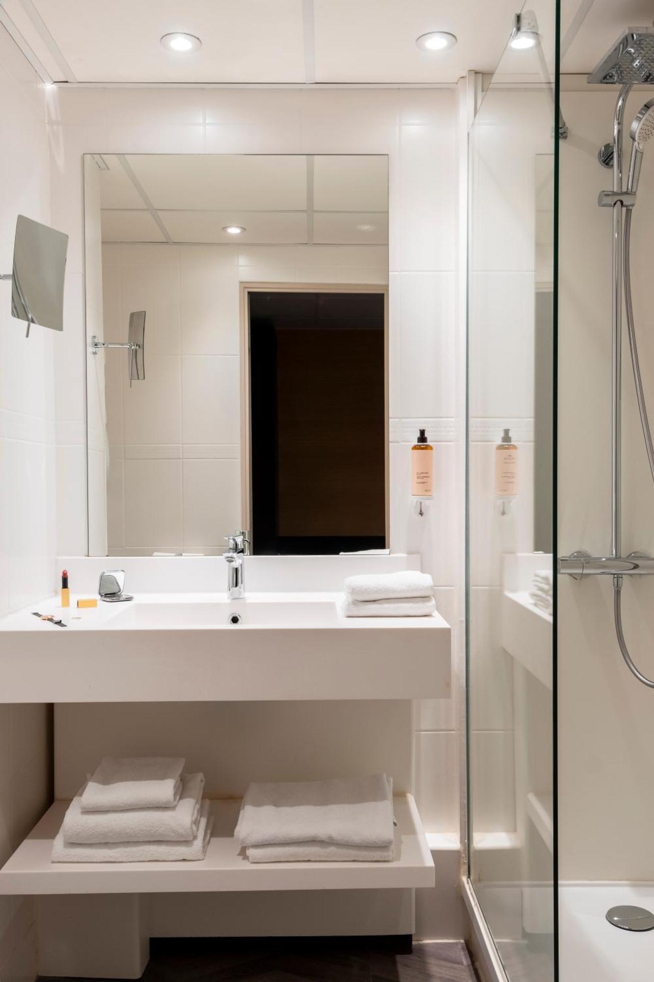 Mercure Rouen Centre Champ De Mars Ngoại thất bức ảnh