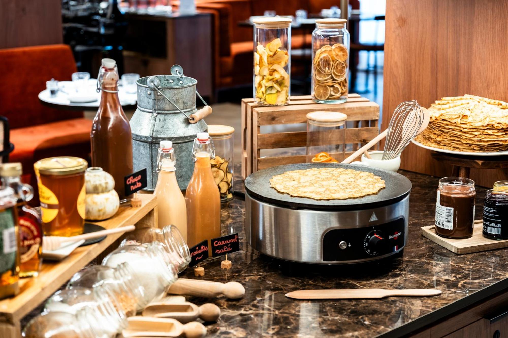 Mercure Rouen Centre Champ De Mars Ngoại thất bức ảnh