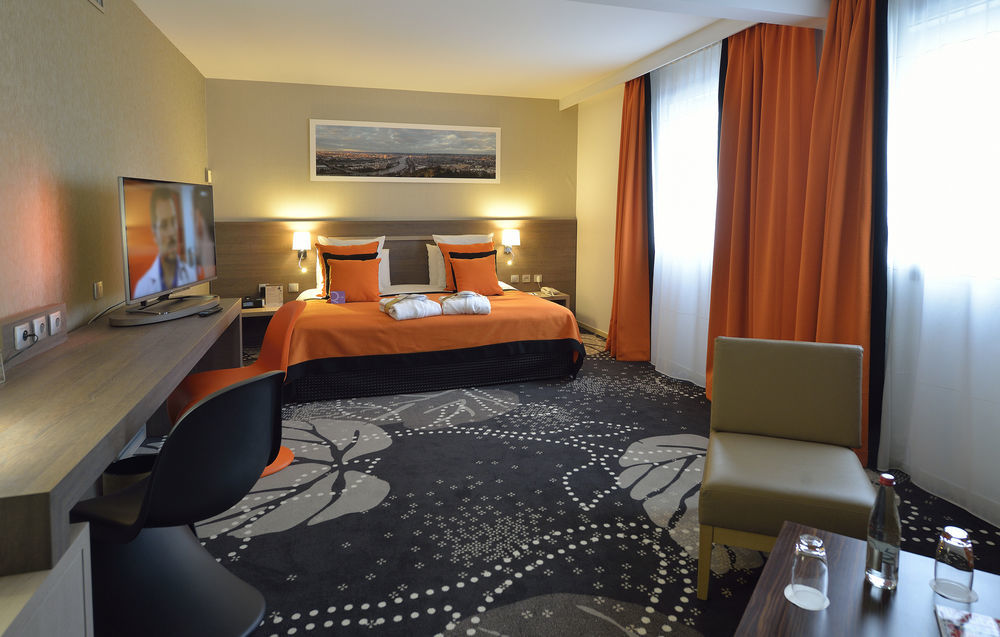 Mercure Rouen Centre Champ De Mars Ngoại thất bức ảnh