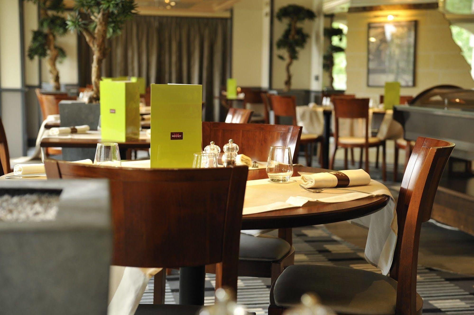 Mercure Rouen Centre Champ De Mars Ngoại thất bức ảnh